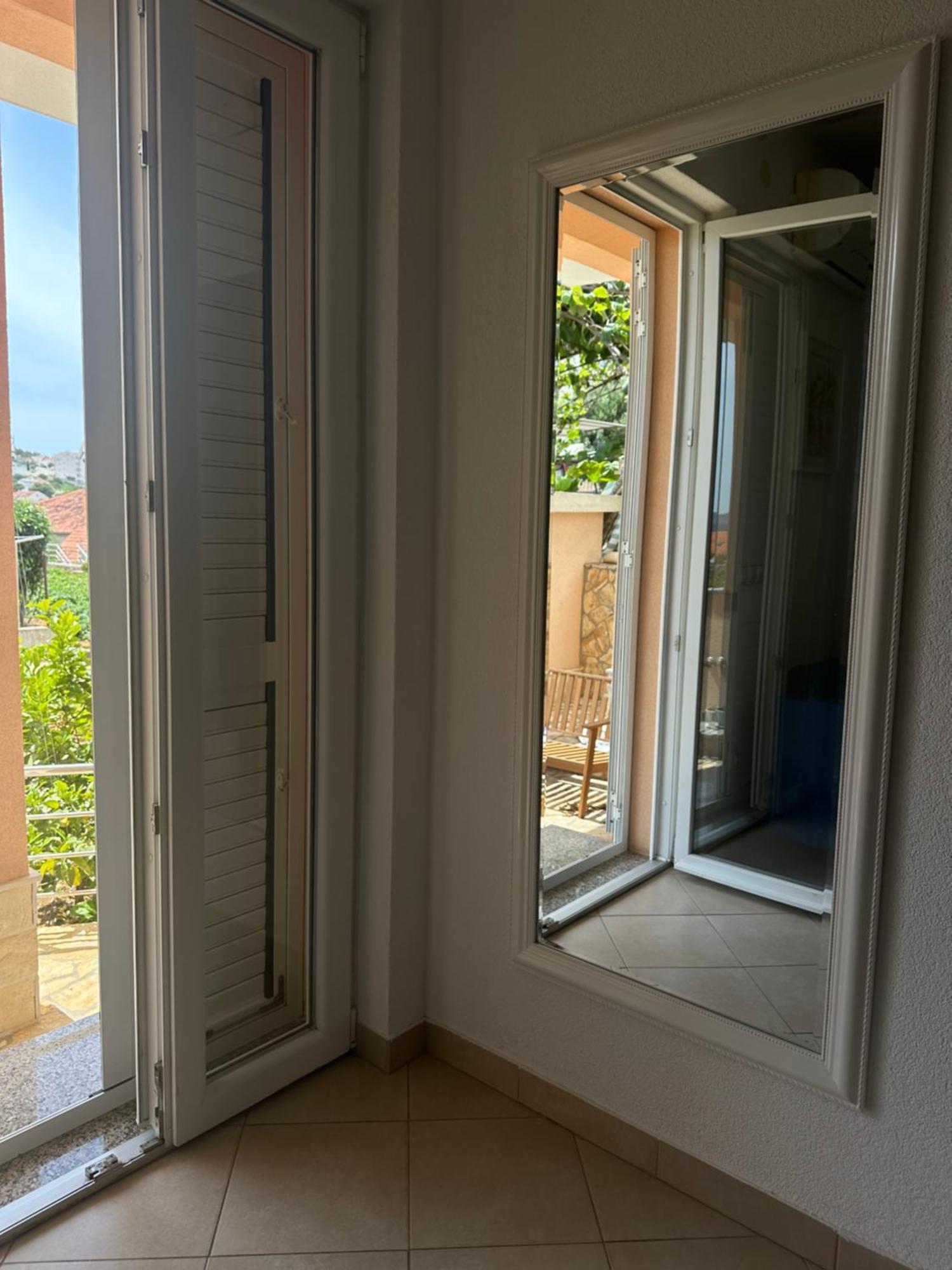 Apartments Zlatka Трогир Екстериор снимка