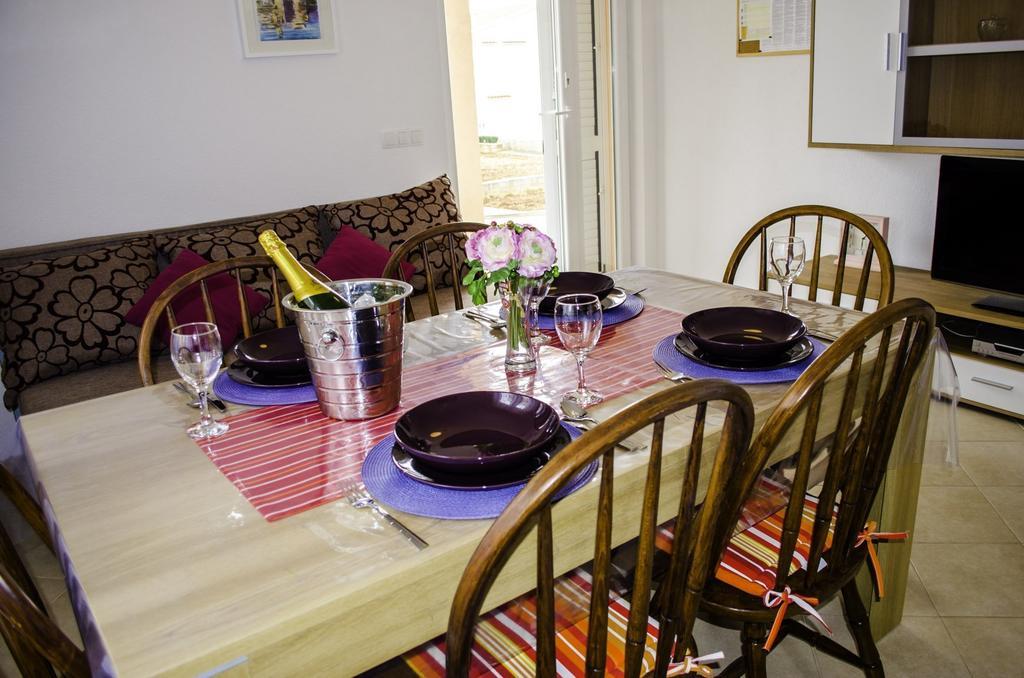Apartments Zlatka Трогир Стая снимка