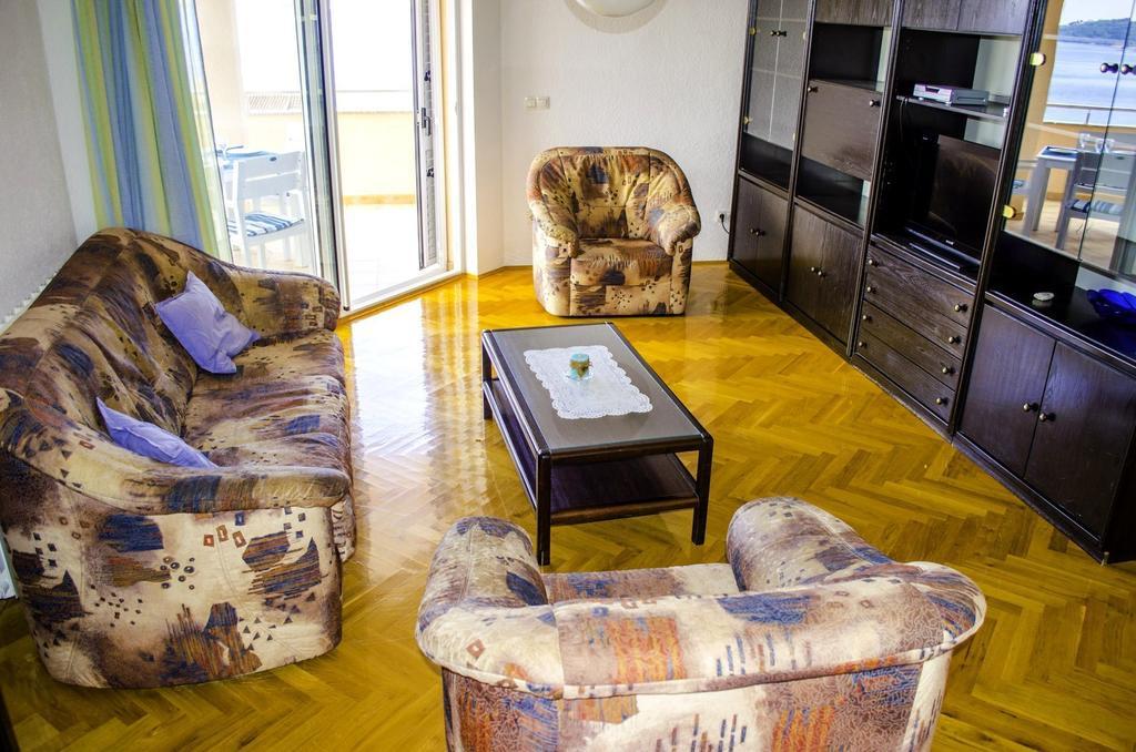 Apartments Zlatka Трогир Стая снимка