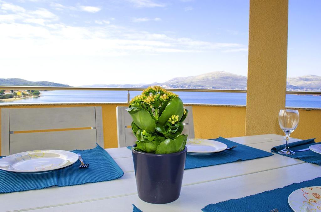 Apartments Zlatka Трогир Стая снимка