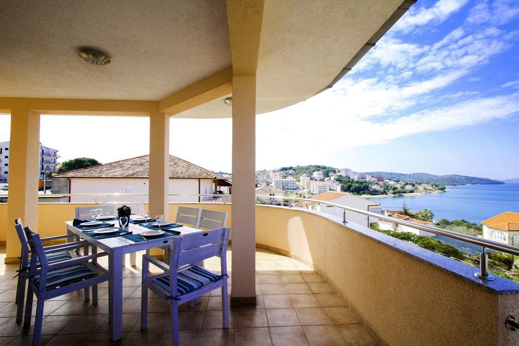 Apartments Zlatka Трогир Стая снимка